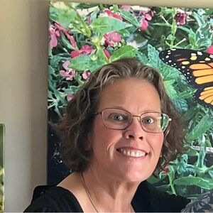 Meet your Posher, Marcia